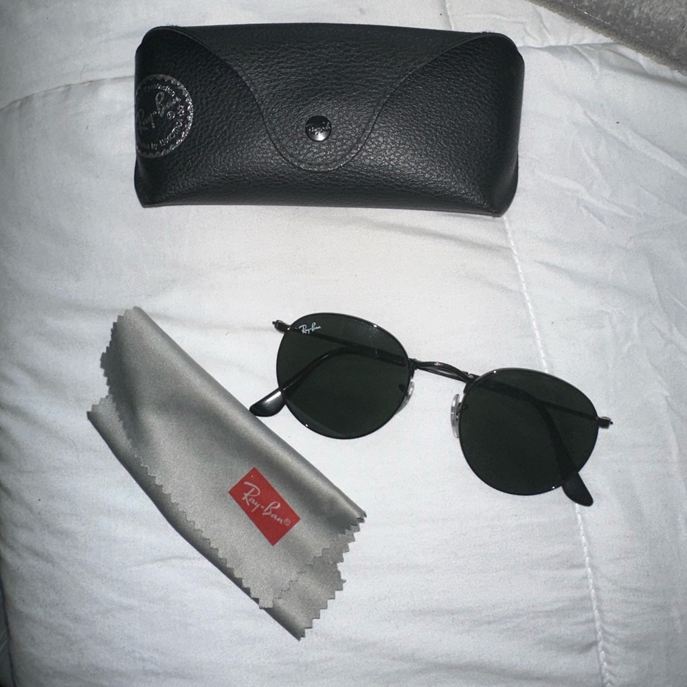 RAY BAN SUNGLASSES